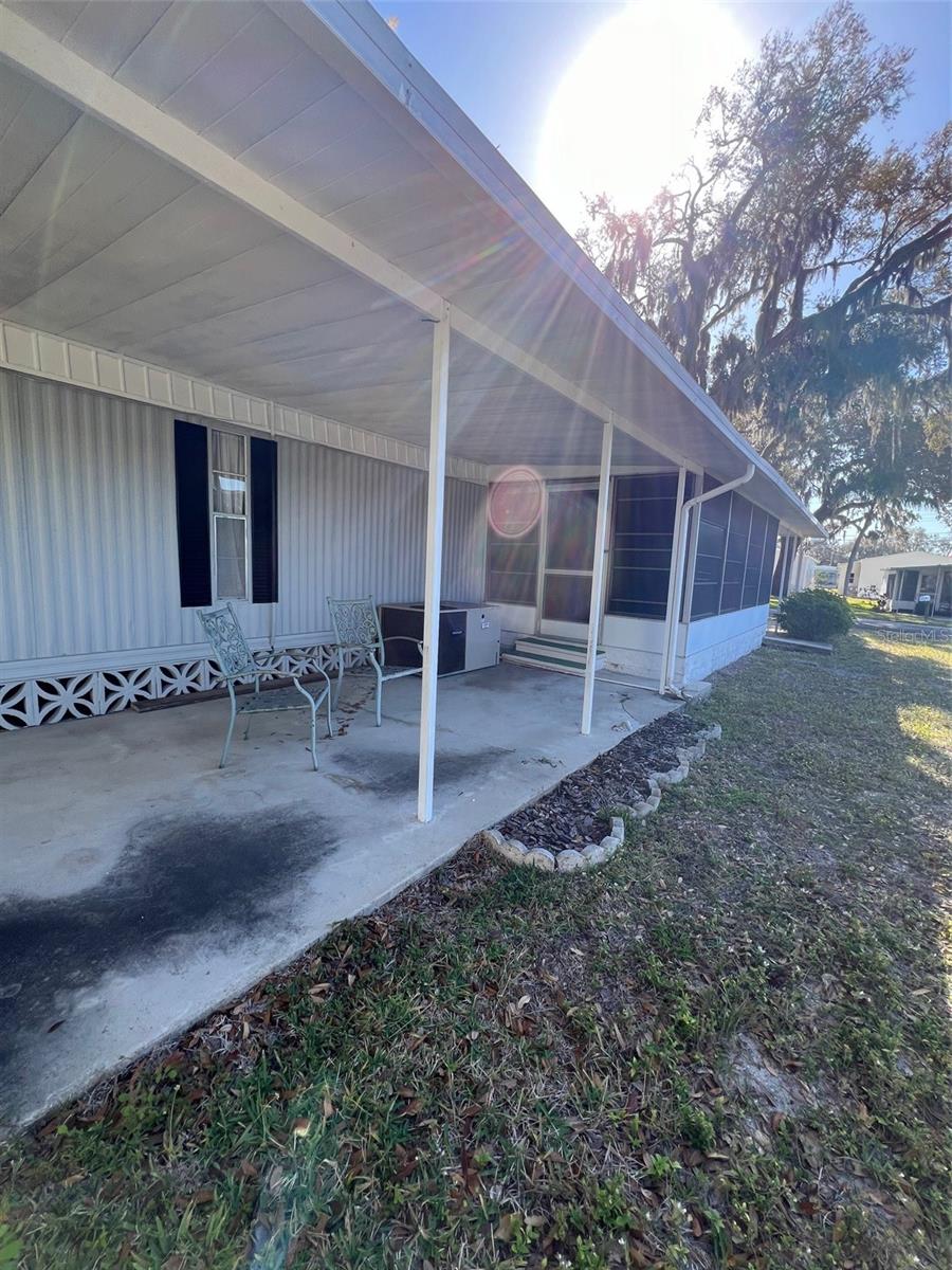 11 Shady Ln Property Photo 14