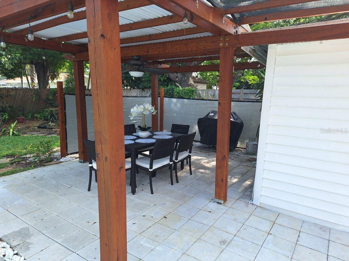 2244 Palm Ter Property Photo 37