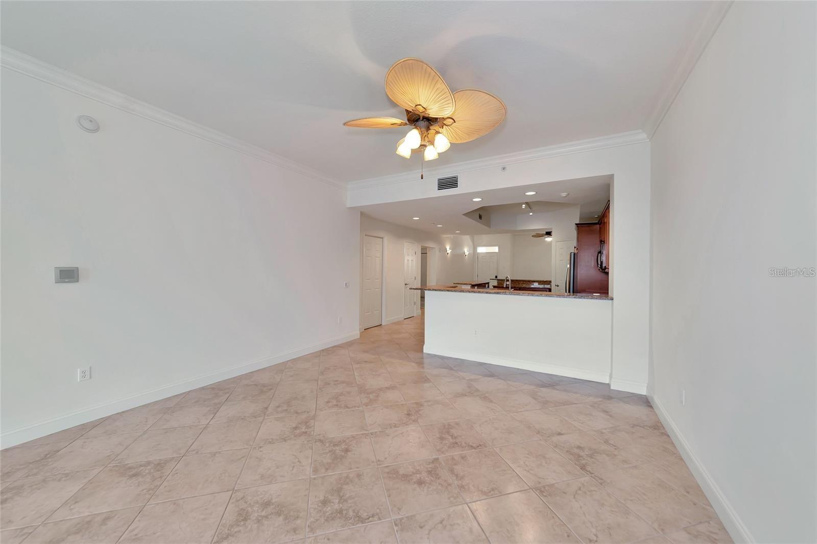 7702 Lake Vista Ct #206 Property Photo 10
