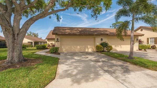 5905 DORAL DR Property Photo 1