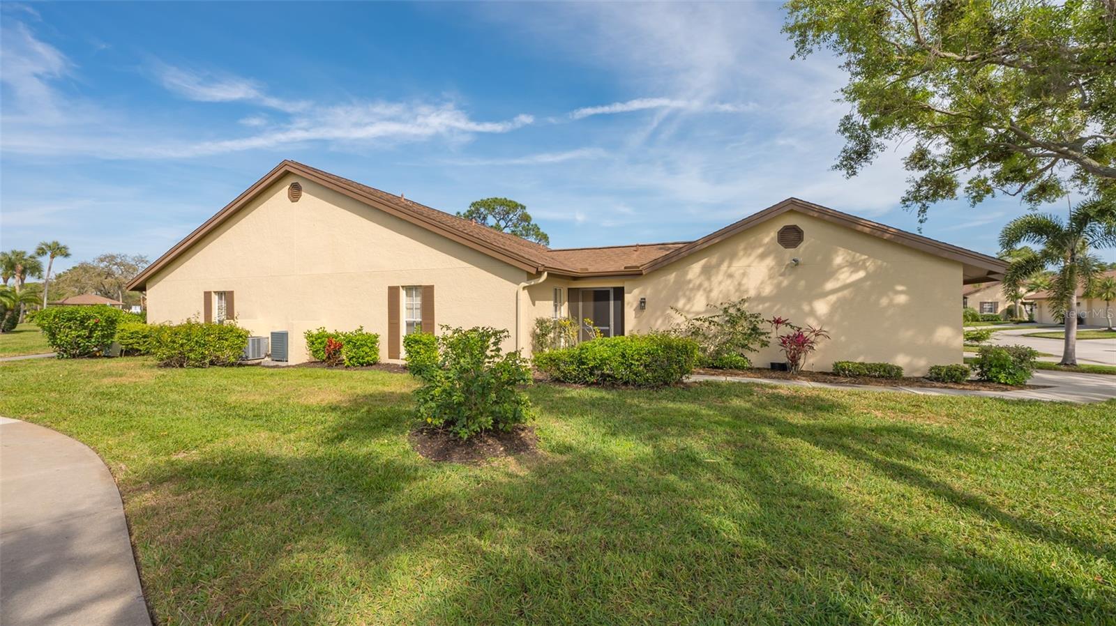 5905 Doral Dr Property Photo 2