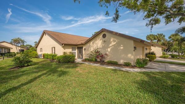 5905 Doral Dr Property Photo 3