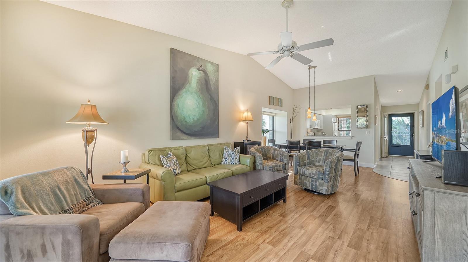 4462 Weybridge St #72 Property Photo 15