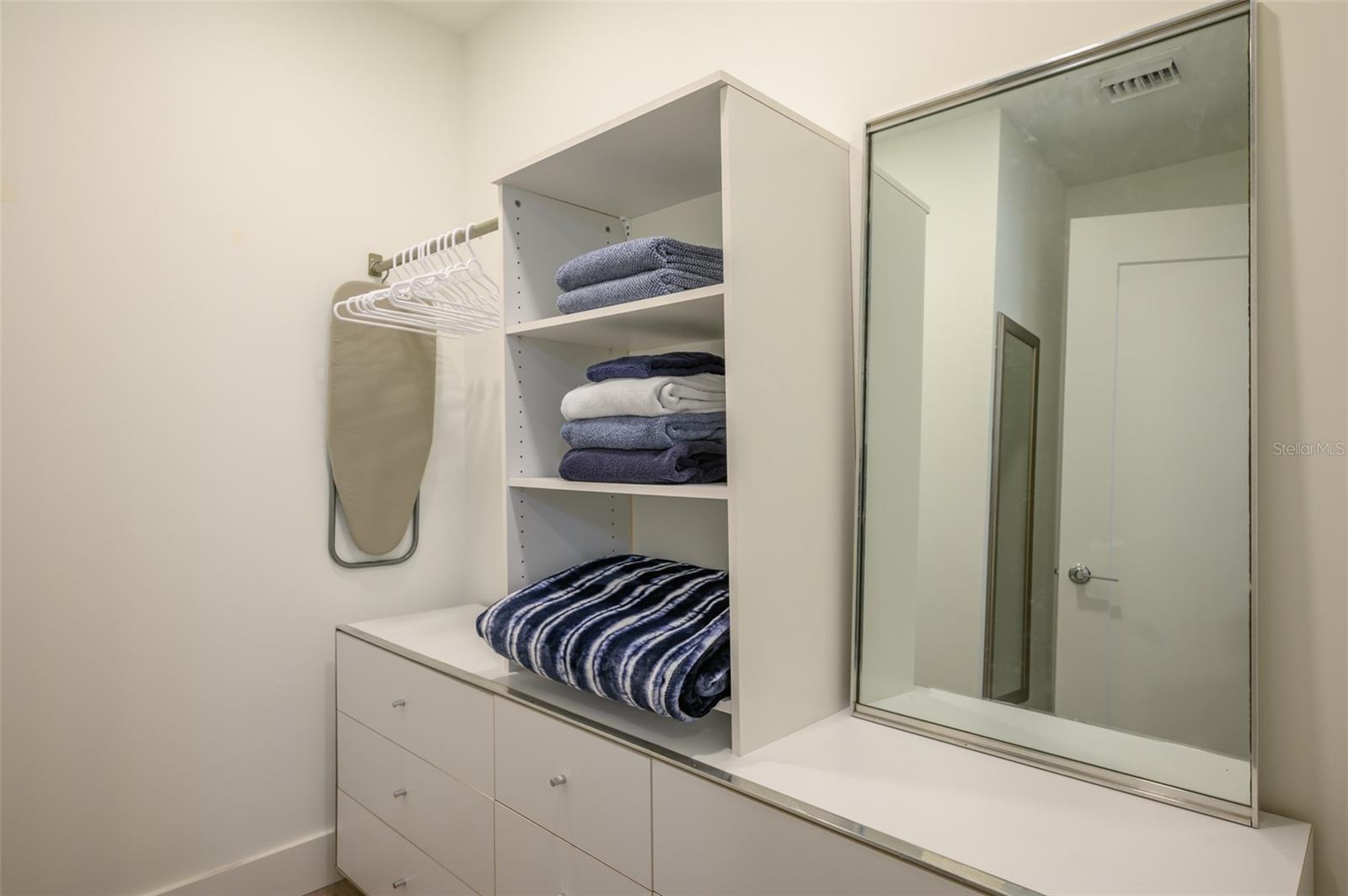1703 N Tamiami Trl #205 Property Photo 25