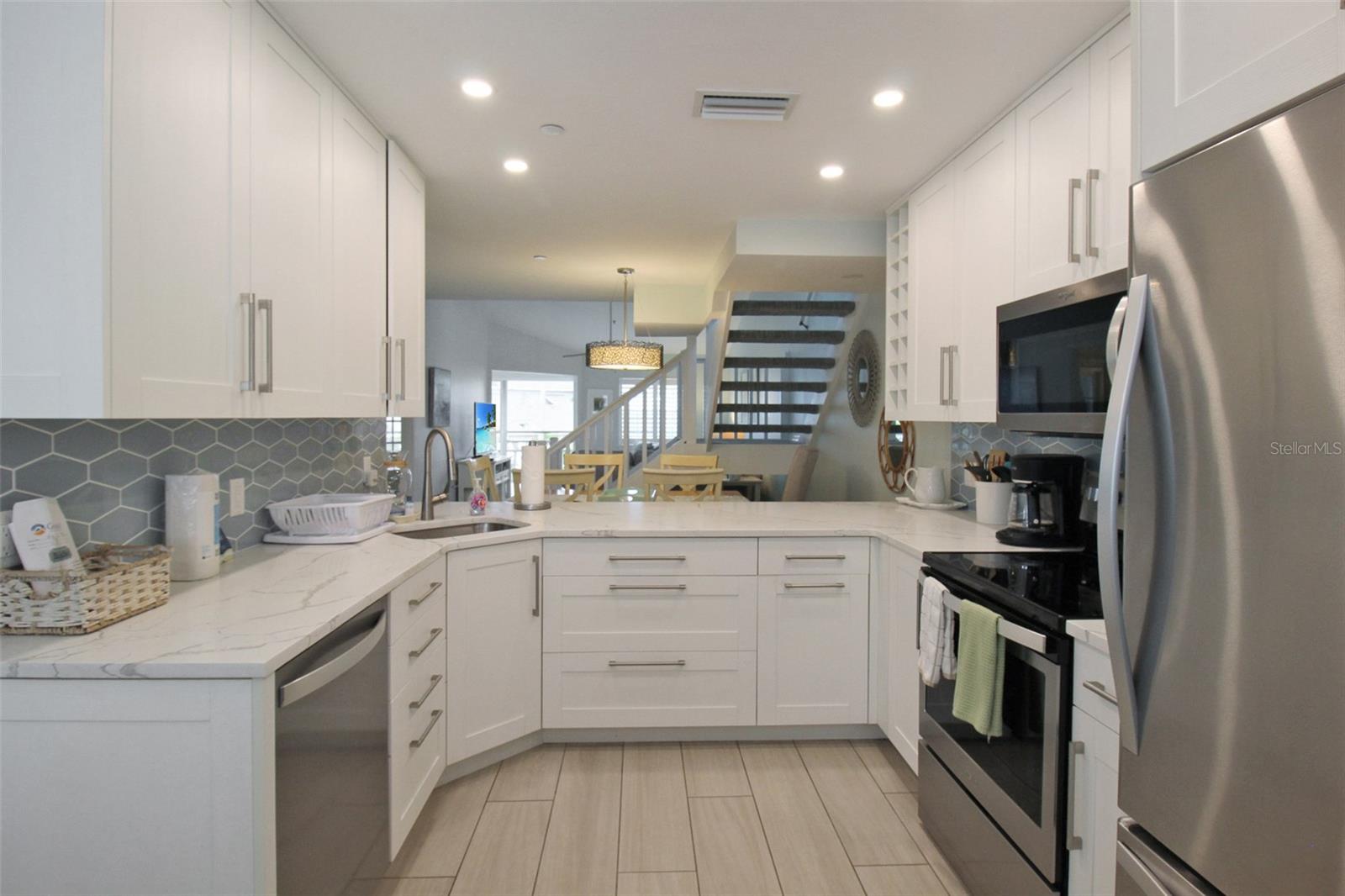 1275 Siesta Bayside Dr #1275-b Property Photo 9