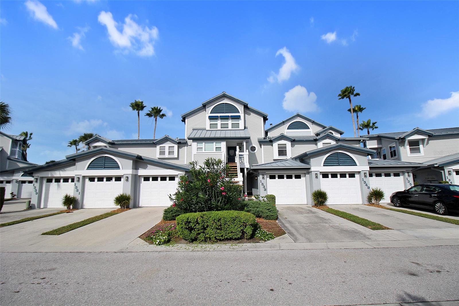 1333 SIESTA BAYSIDE DR #1333-D Property Photo 1