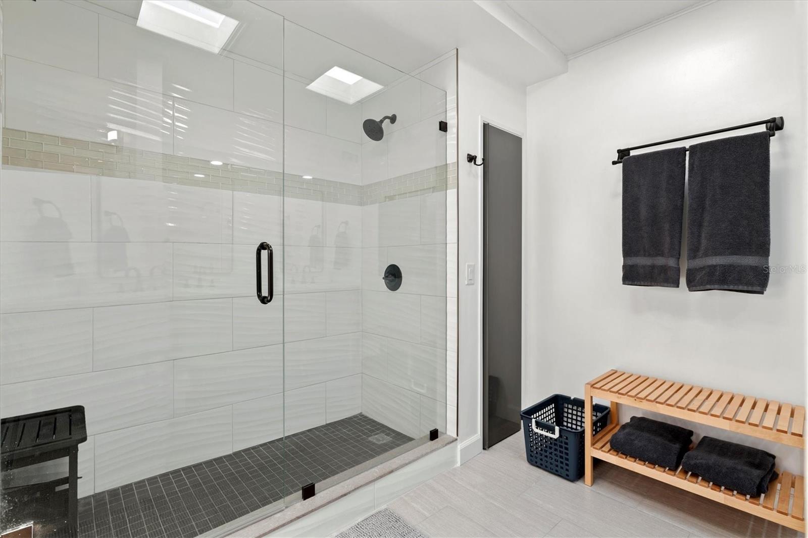 A4606755 Property Photo 25
