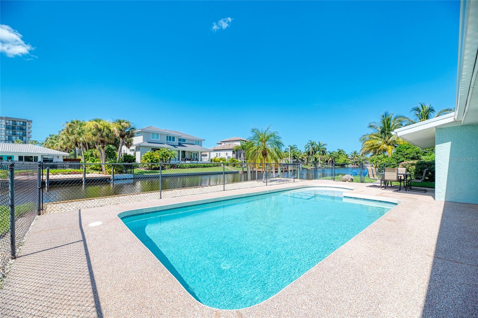 5577 Contento Dr Property Photo 1
