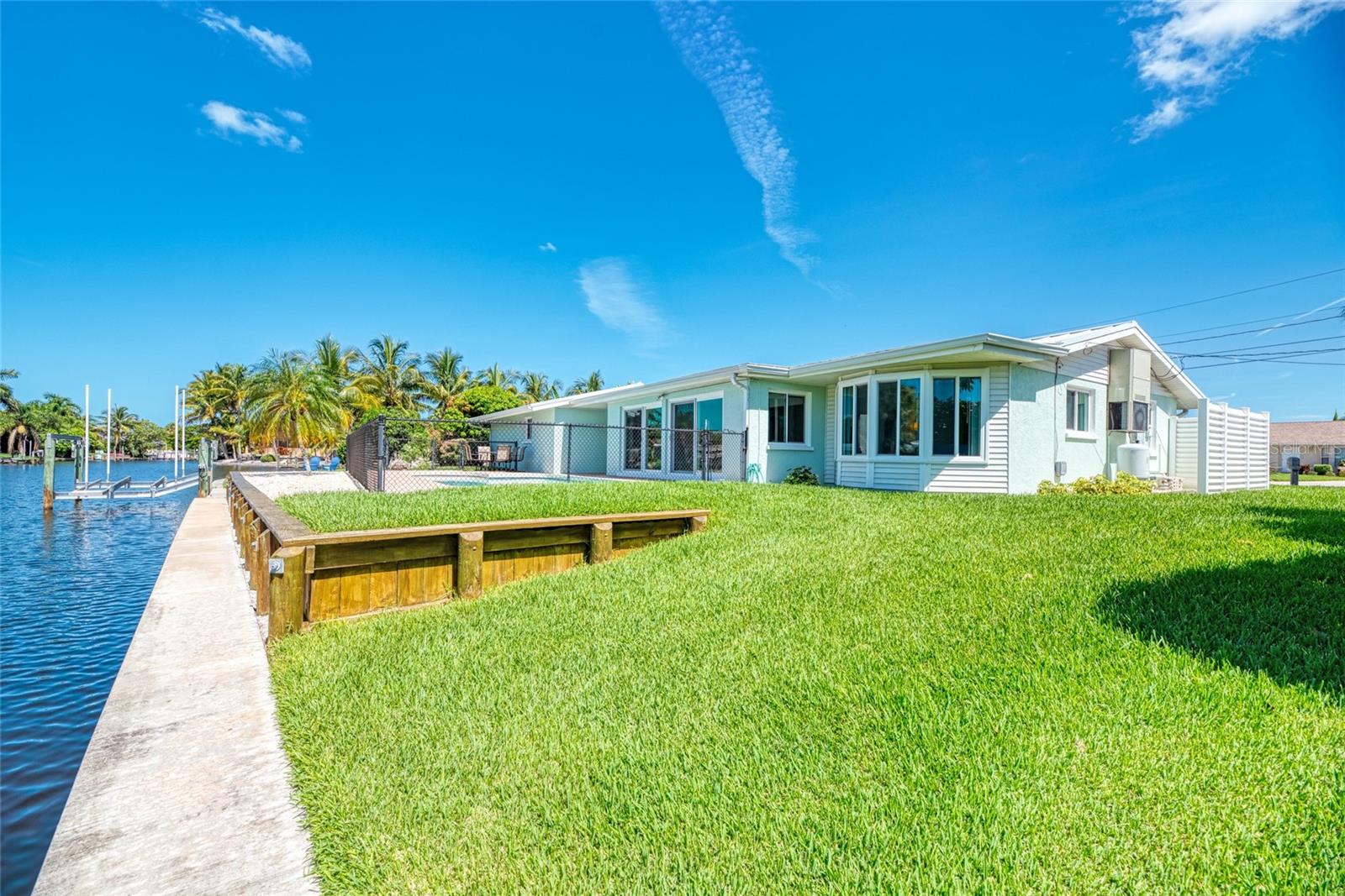 5577 Contento Dr Property Photo 3