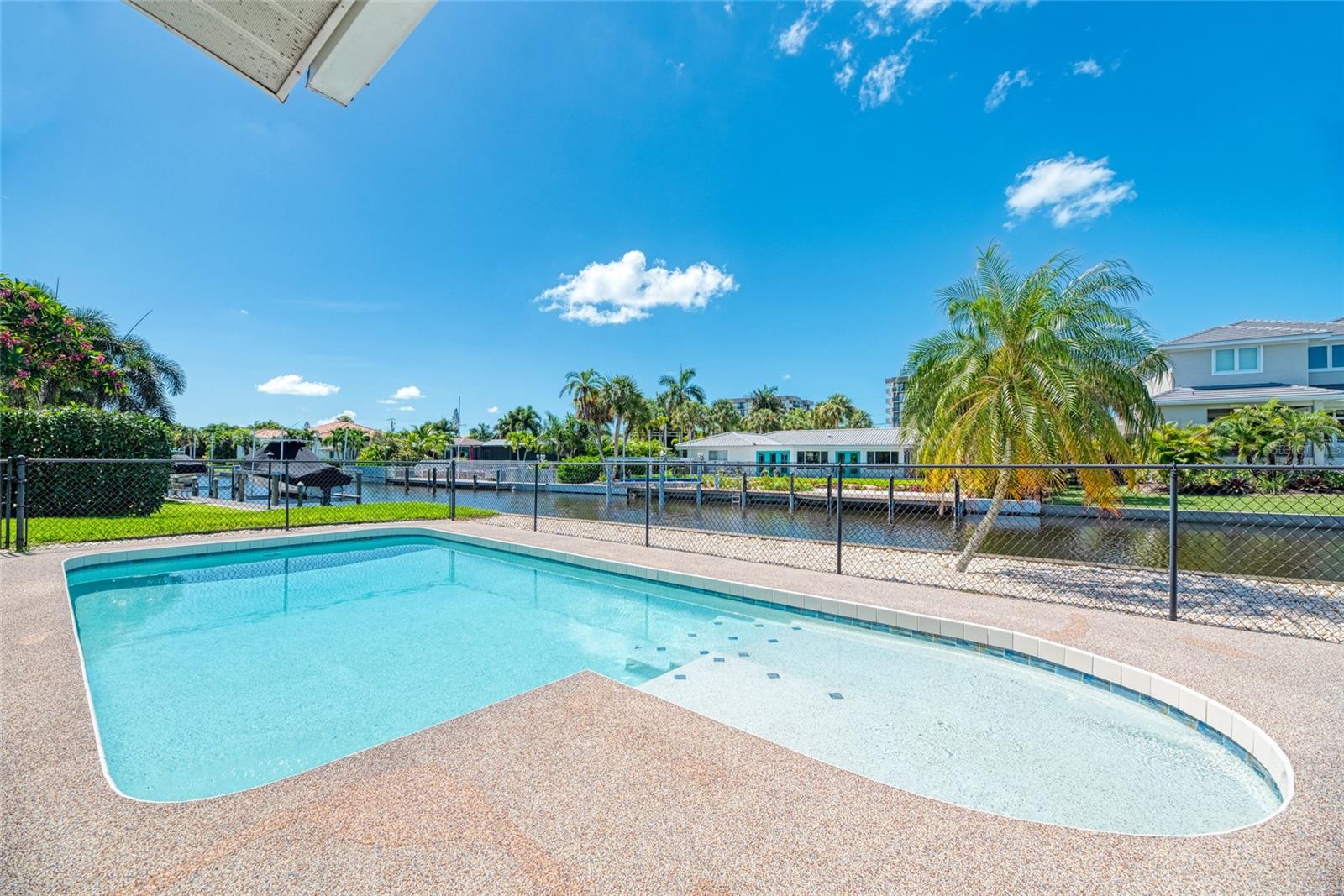 5577 Contento Dr Property Photo 31