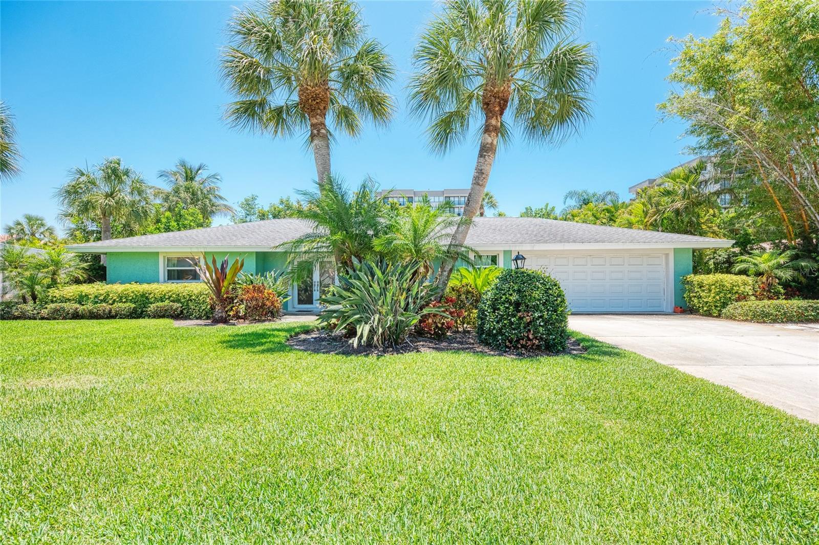 5640 Cape Leyte Dr Property Photo 1