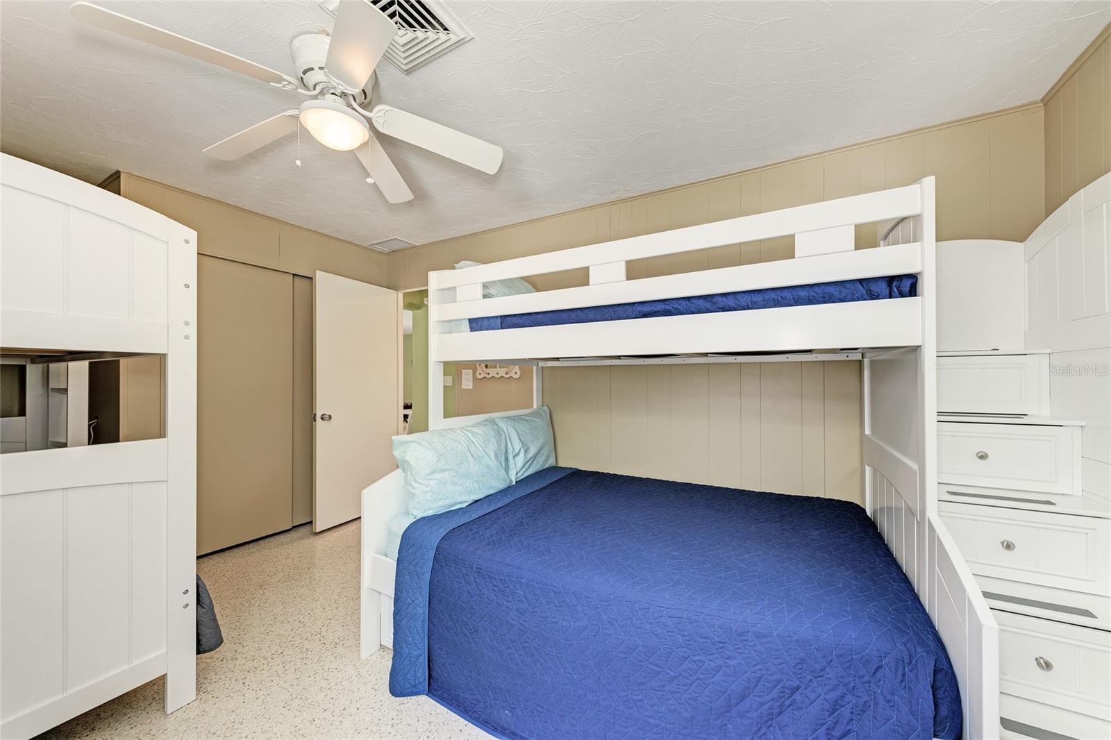5640 Cape Leyte Dr Property Photo 35
