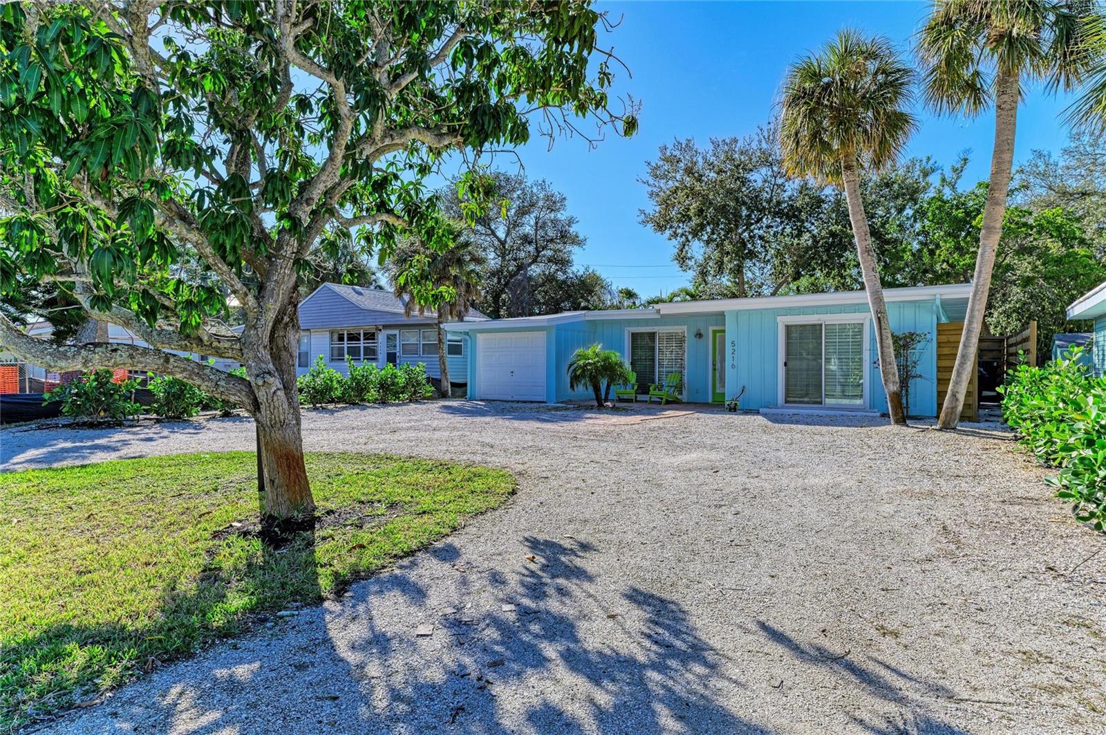 5216 Calle De Costa Rica Property Photo 2