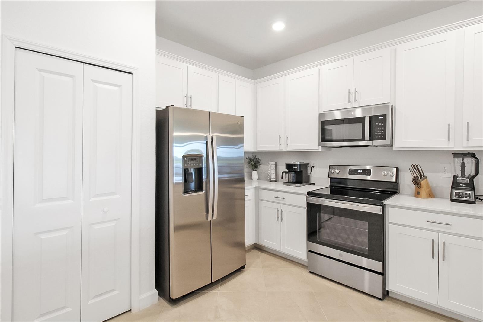 8829 Saint Kitts Cir Property Photo 10