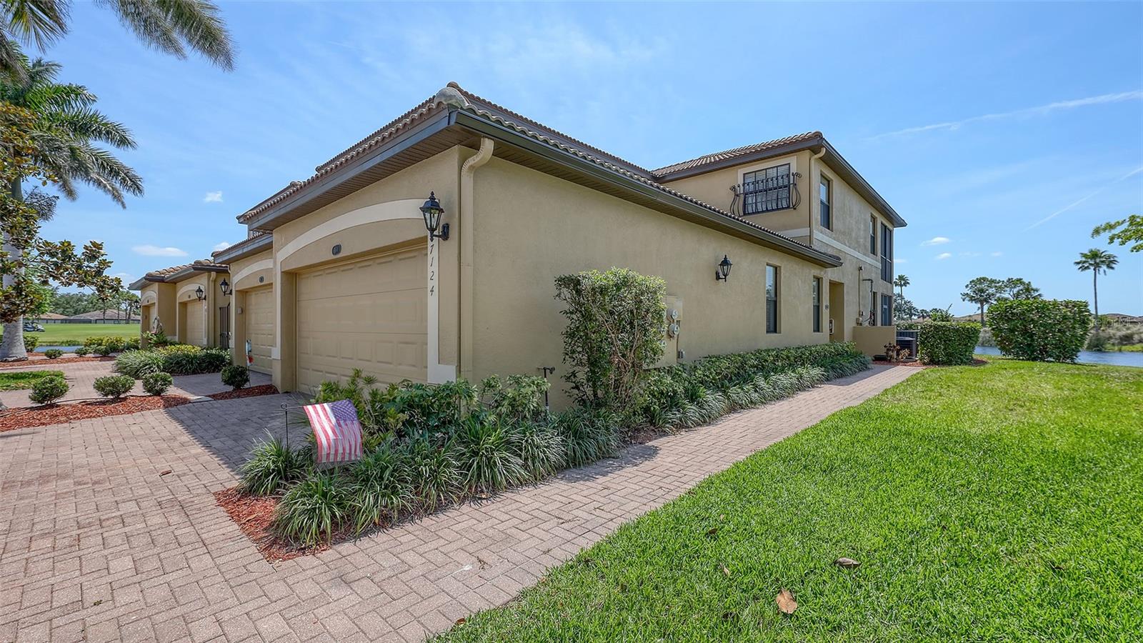 7124 Grand Estuary Trl #104 Property Photo 3