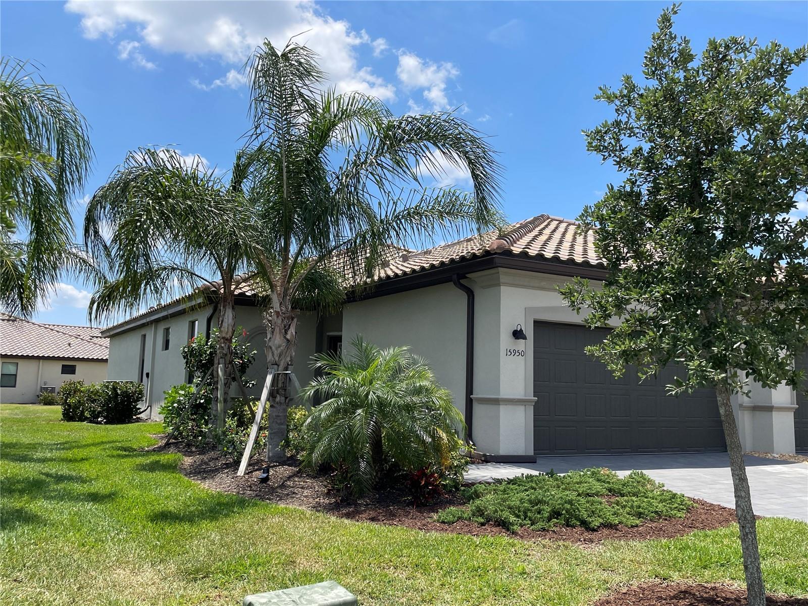 15950 Clear Skies Pl Property Photo 4