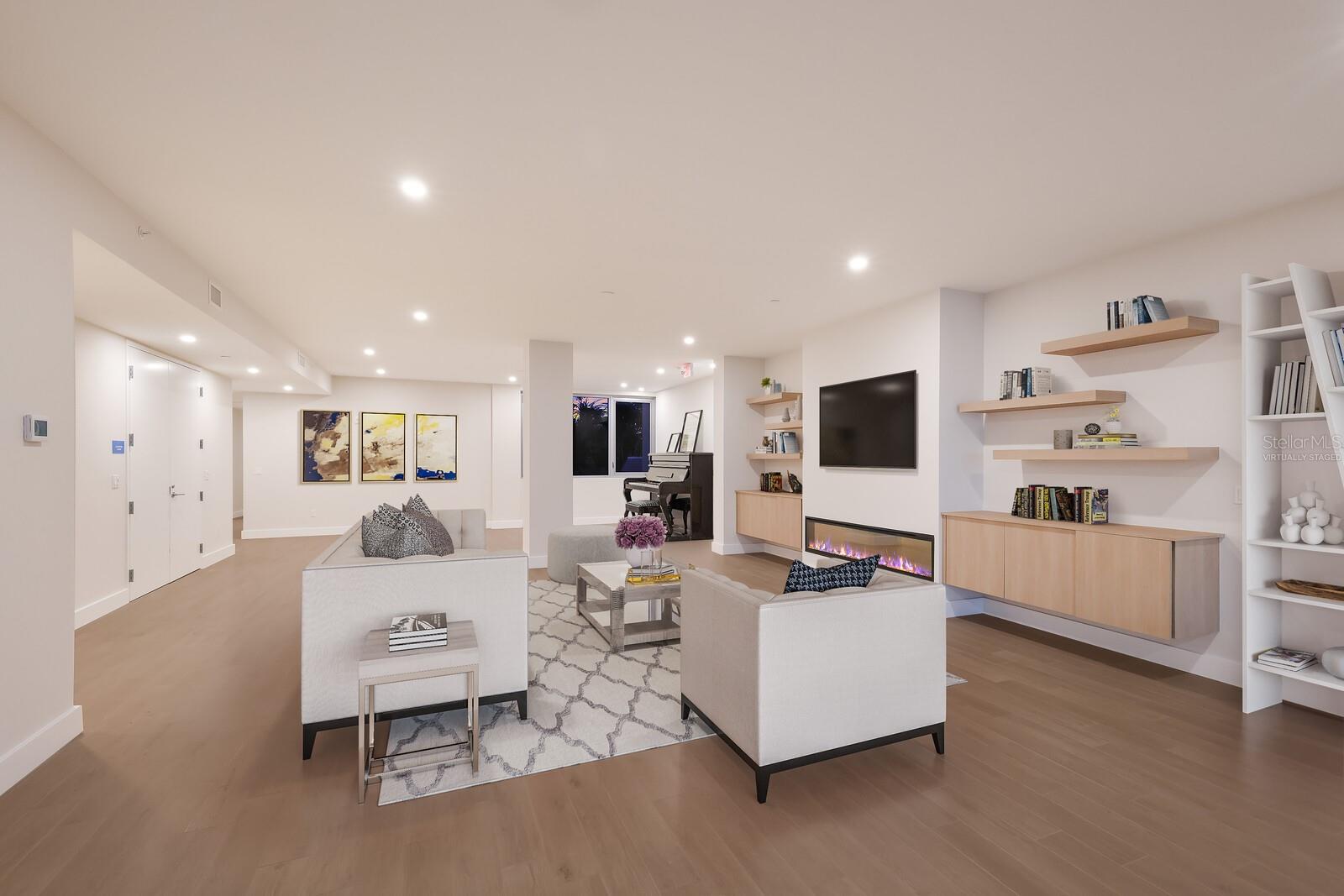 84 Avenida Veneccia #202 & 203 Property Photo 10