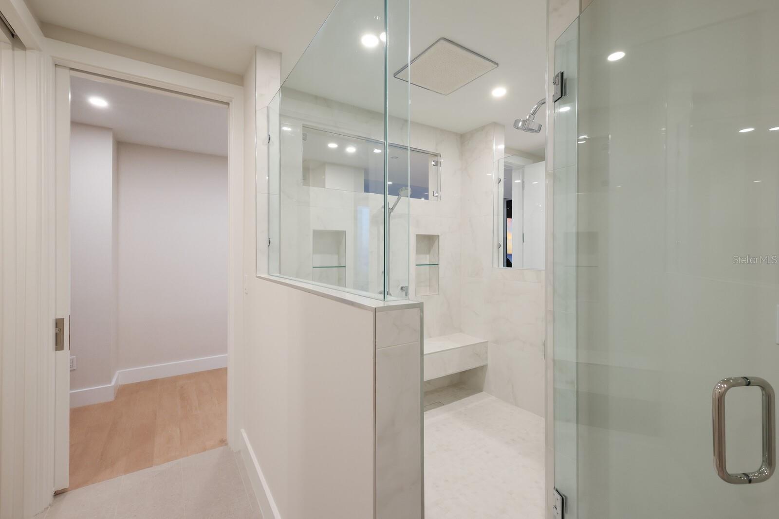84 Avenida Veneccia #202 & 203 Property Photo 18