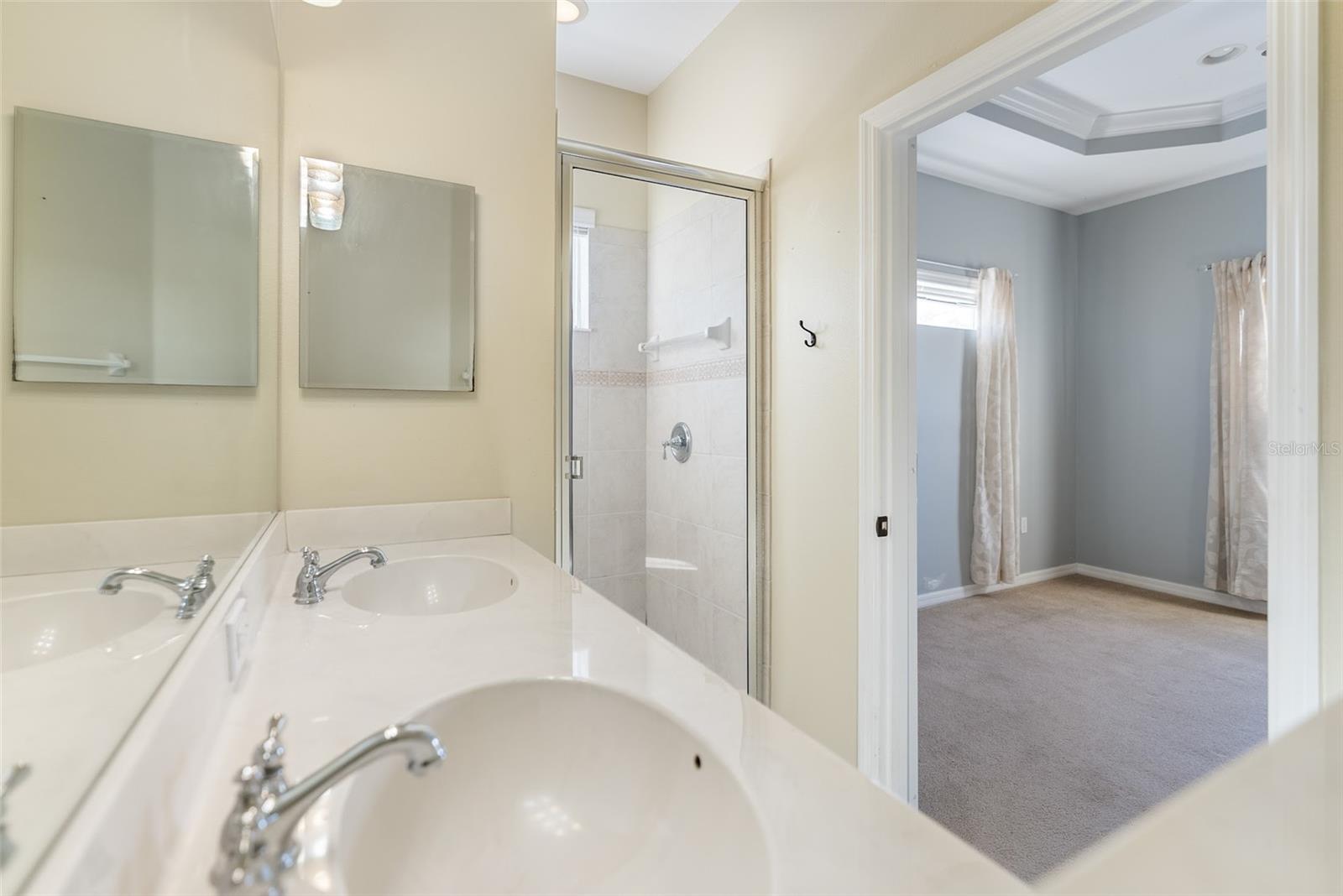 5654 Simonton St Property Photo 22