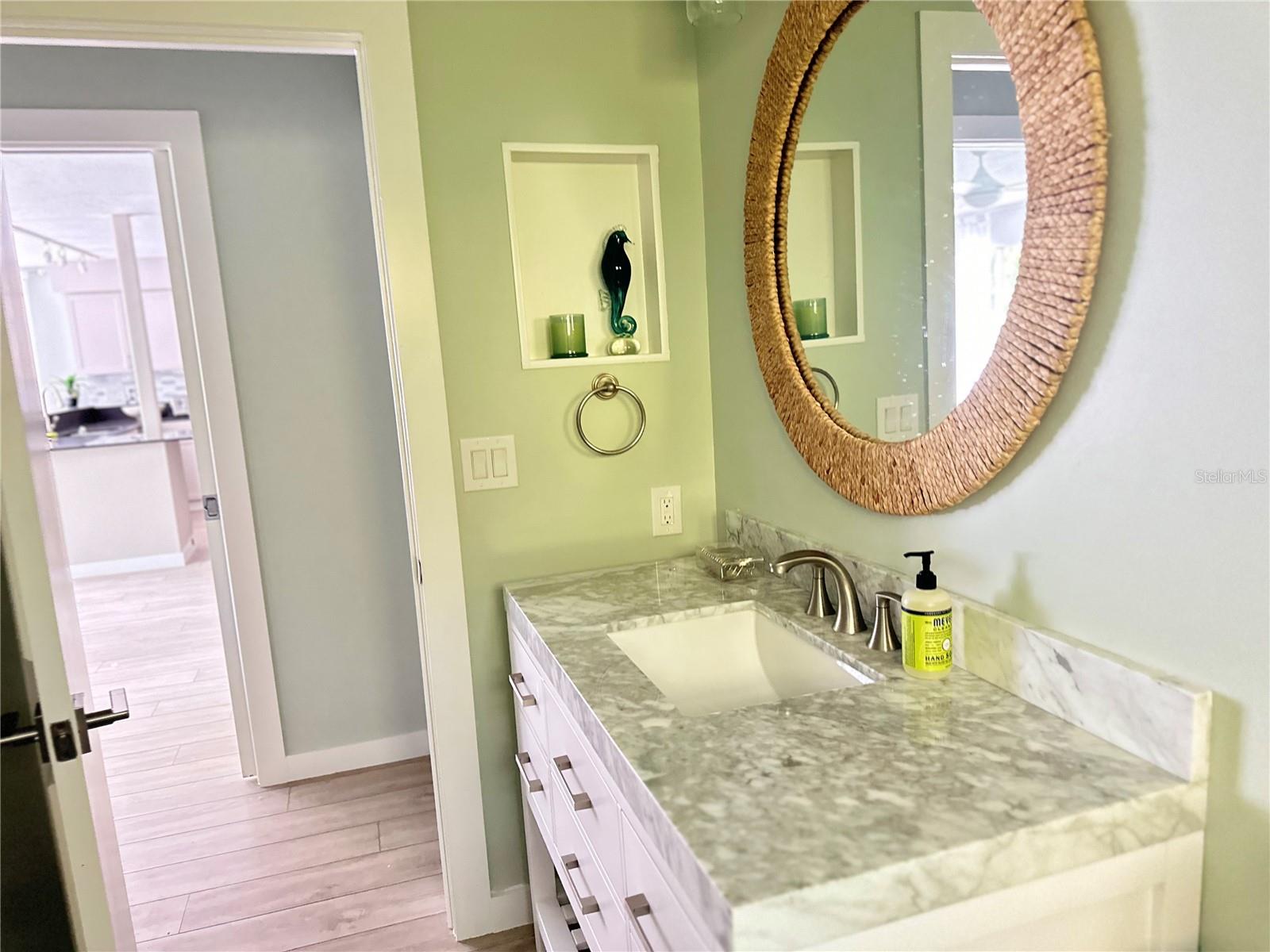 1723 Stanford Ln Property Photo 22
