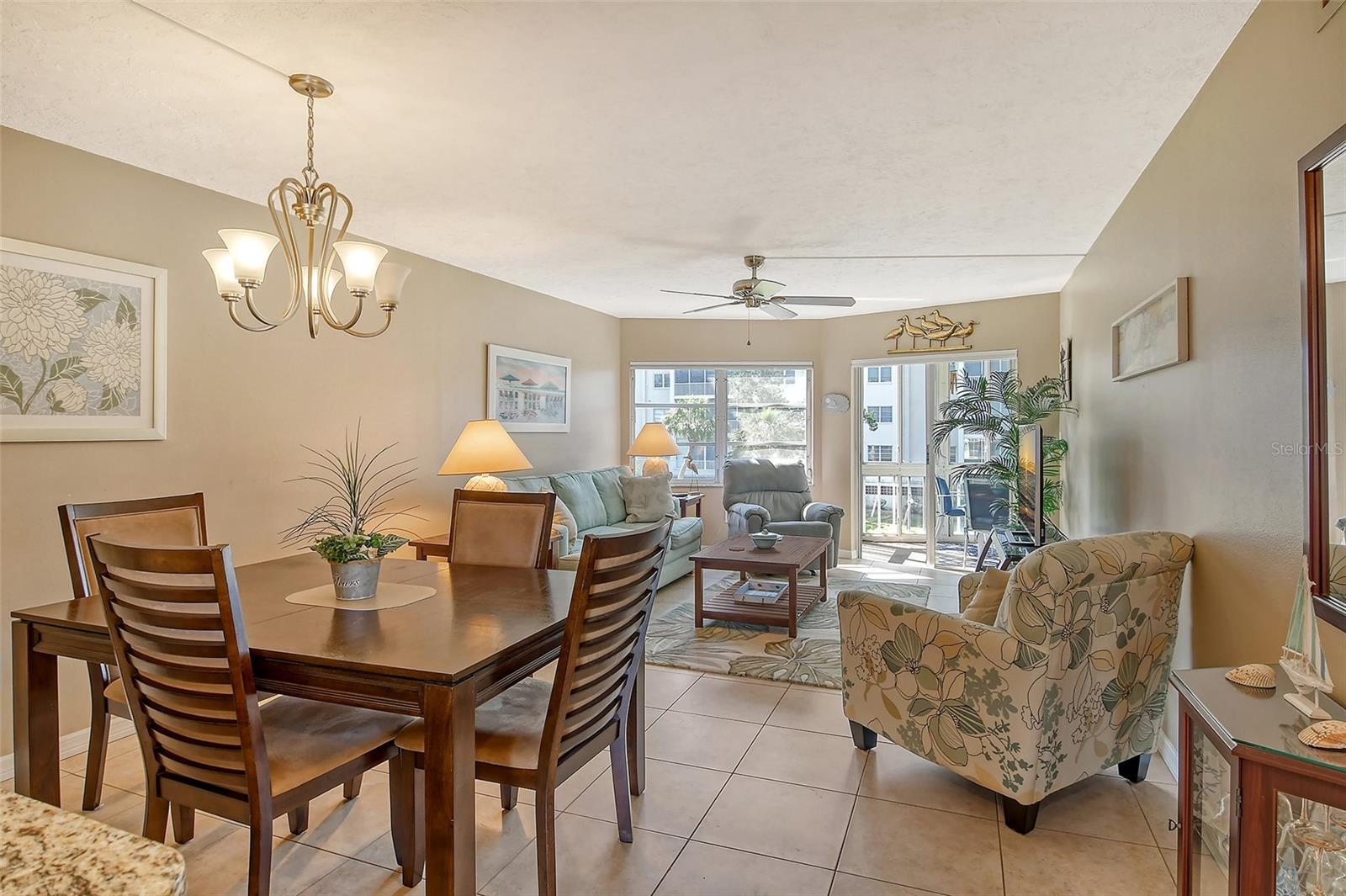 1300 N Portofino Dr #305 Property Photo 12