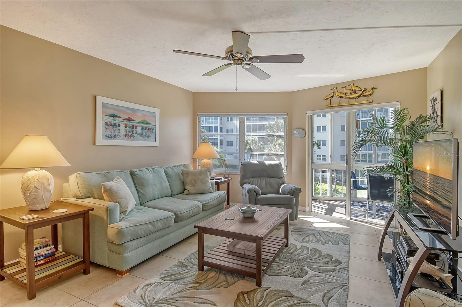 1300 N Portofino Dr #305 Property Photo 14