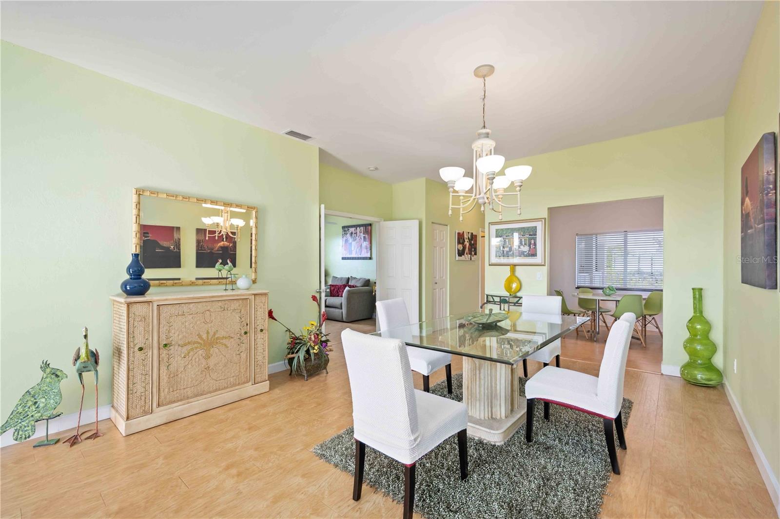 14931 Park Lake Dr #ph12 Property Photo 4