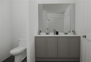 3480 N Orange Ave Property Photo 5