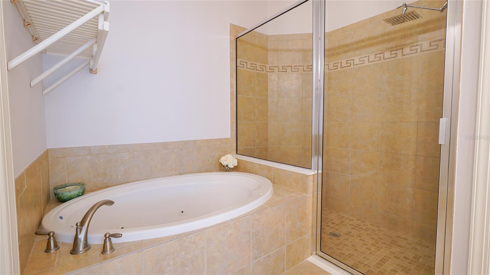 4914 Savona Run Property Photo 23
