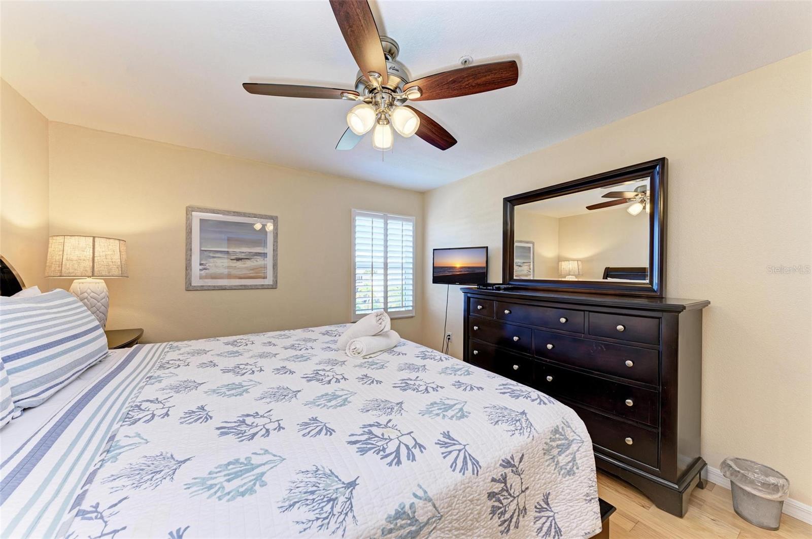 3607 E Bay Dr #202 Property Photo 20