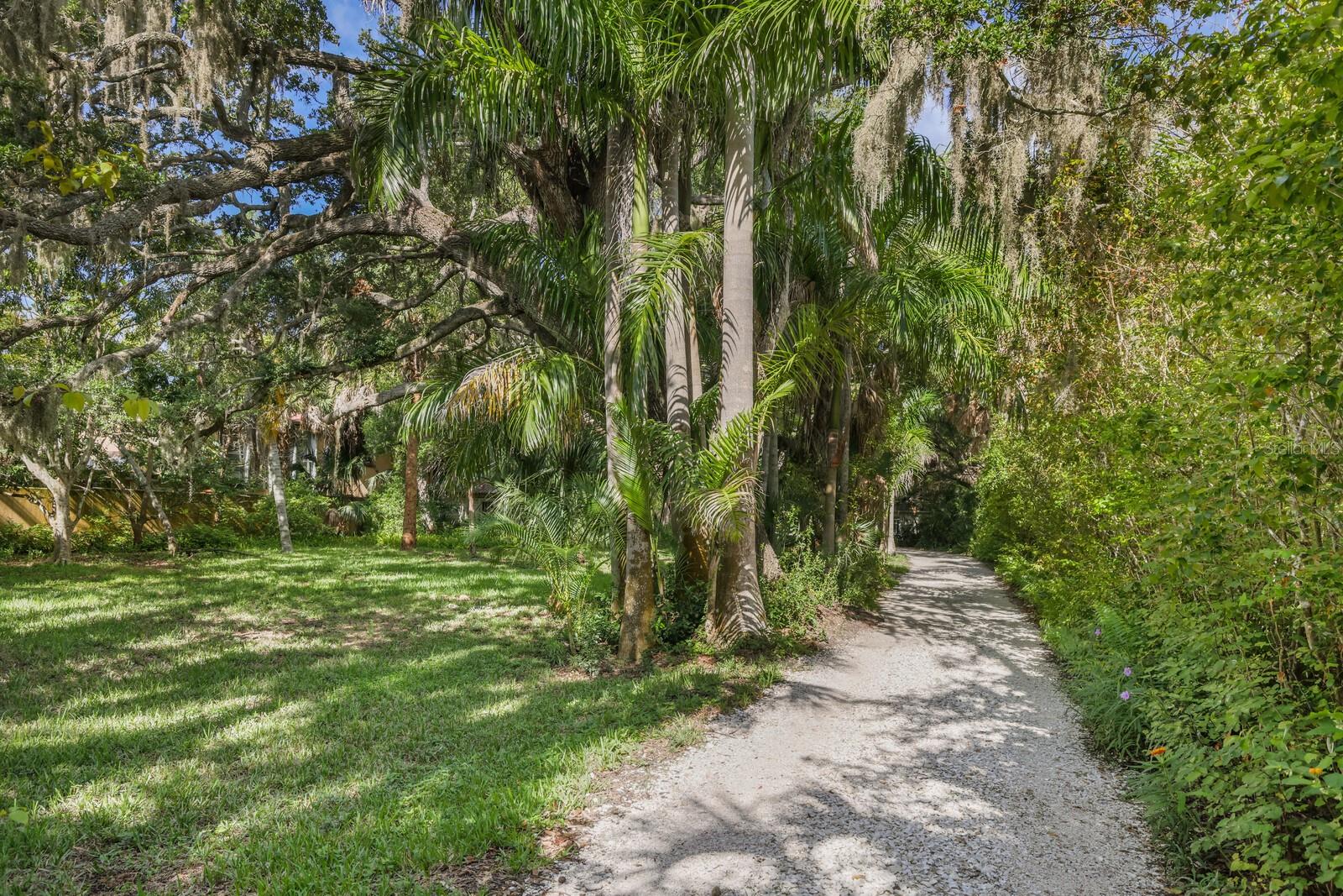 3301 Bay Shore Rd Property Photo 3