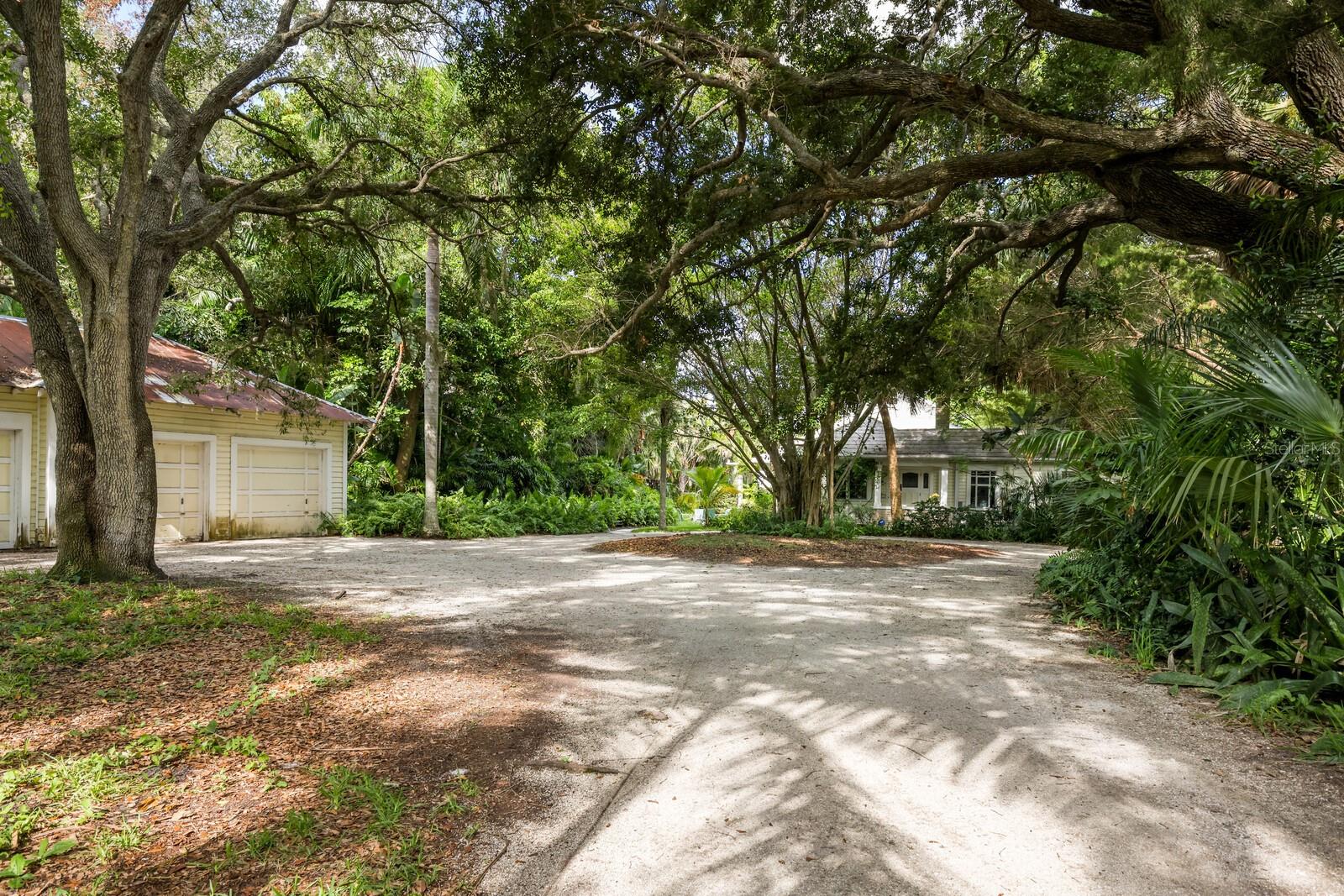 3301 Bay Shore Rd Property Photo 8
