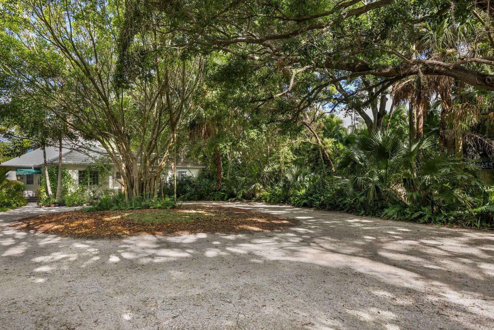 3301 Bay Shore Rd Property Photo 9