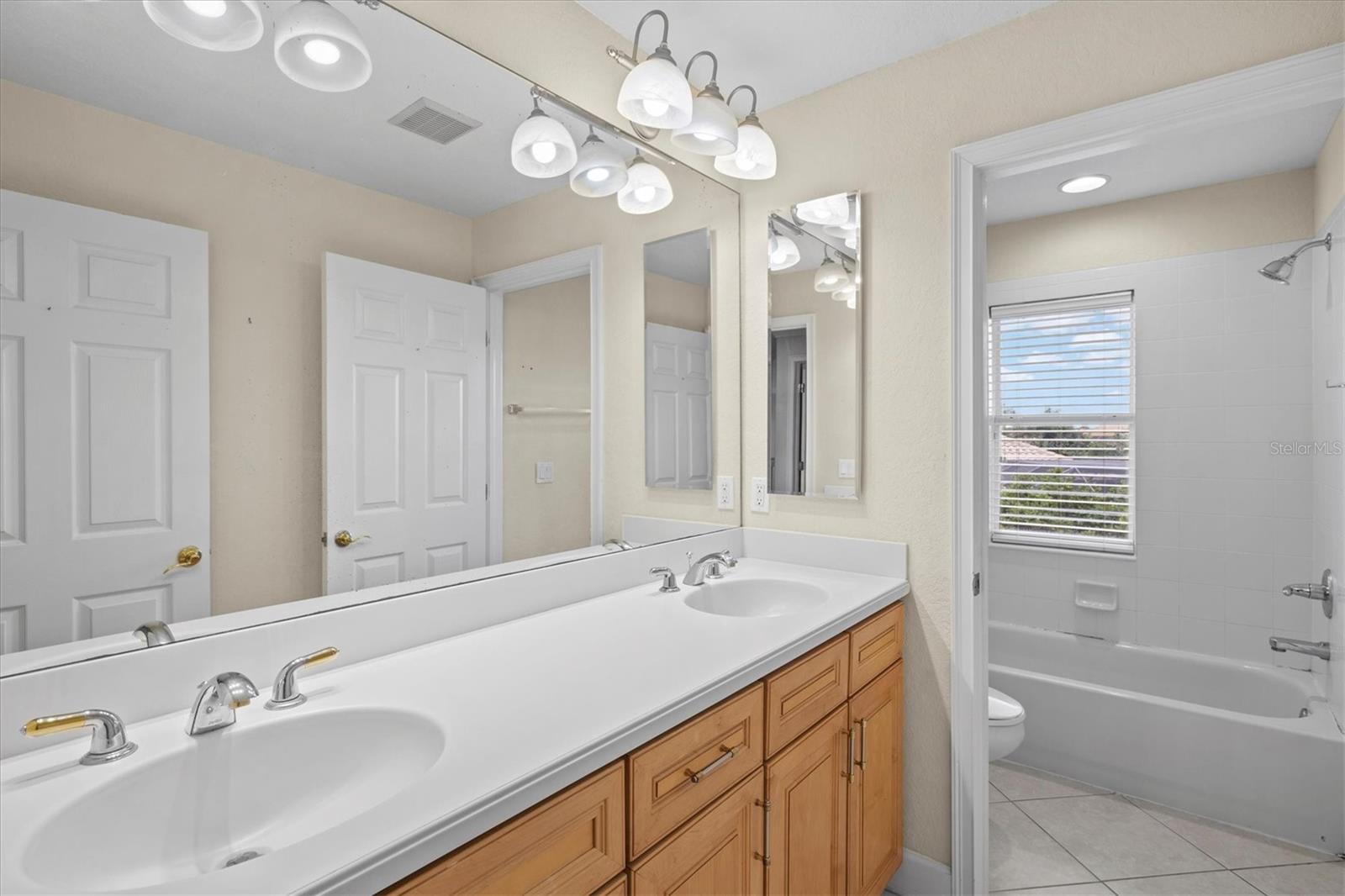 10115 Day Lily Ct Property Photo 34