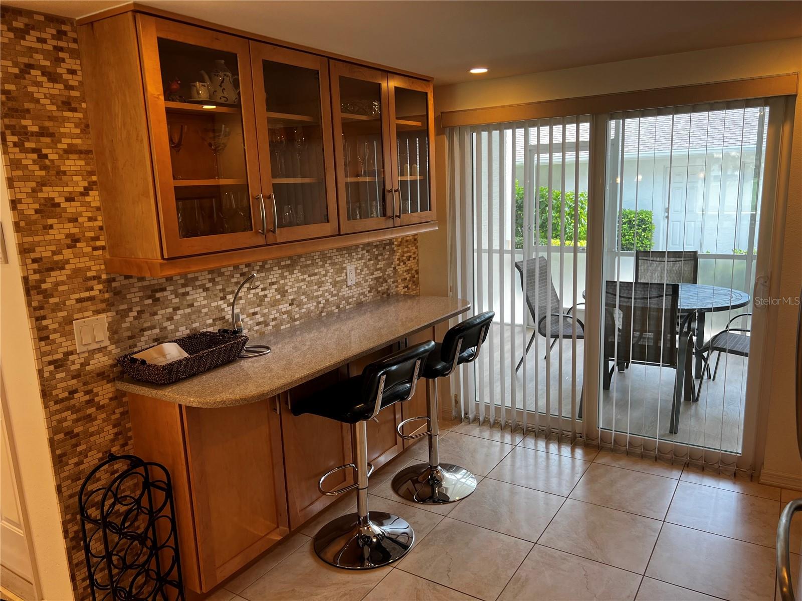6912 Drewrys Blf #602 Property Photo 20