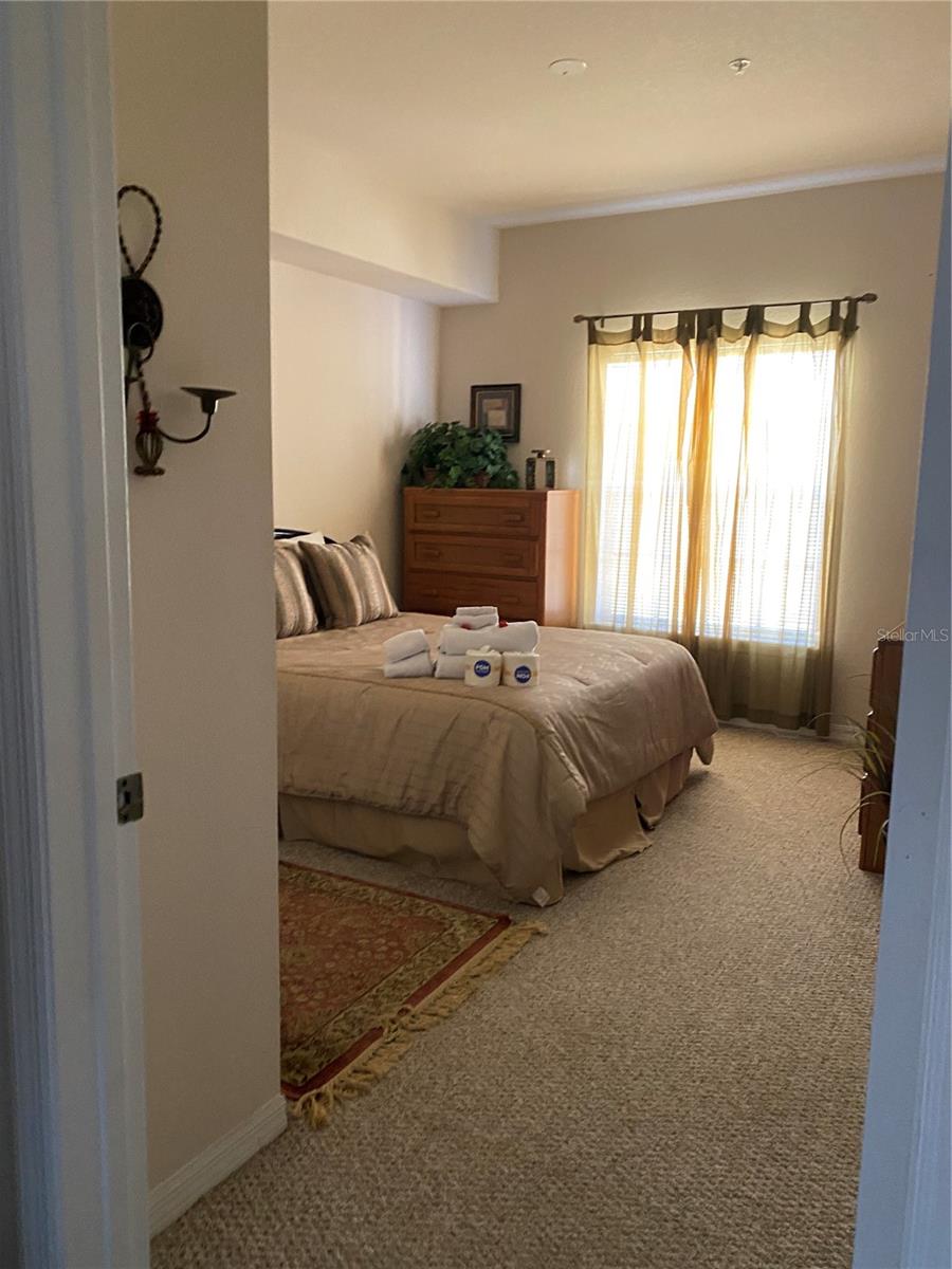 5146 Northridge Rd #201 Property Photo 12