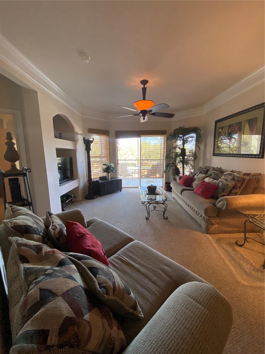 5146 Northridge Rd #201 Property Photo 14