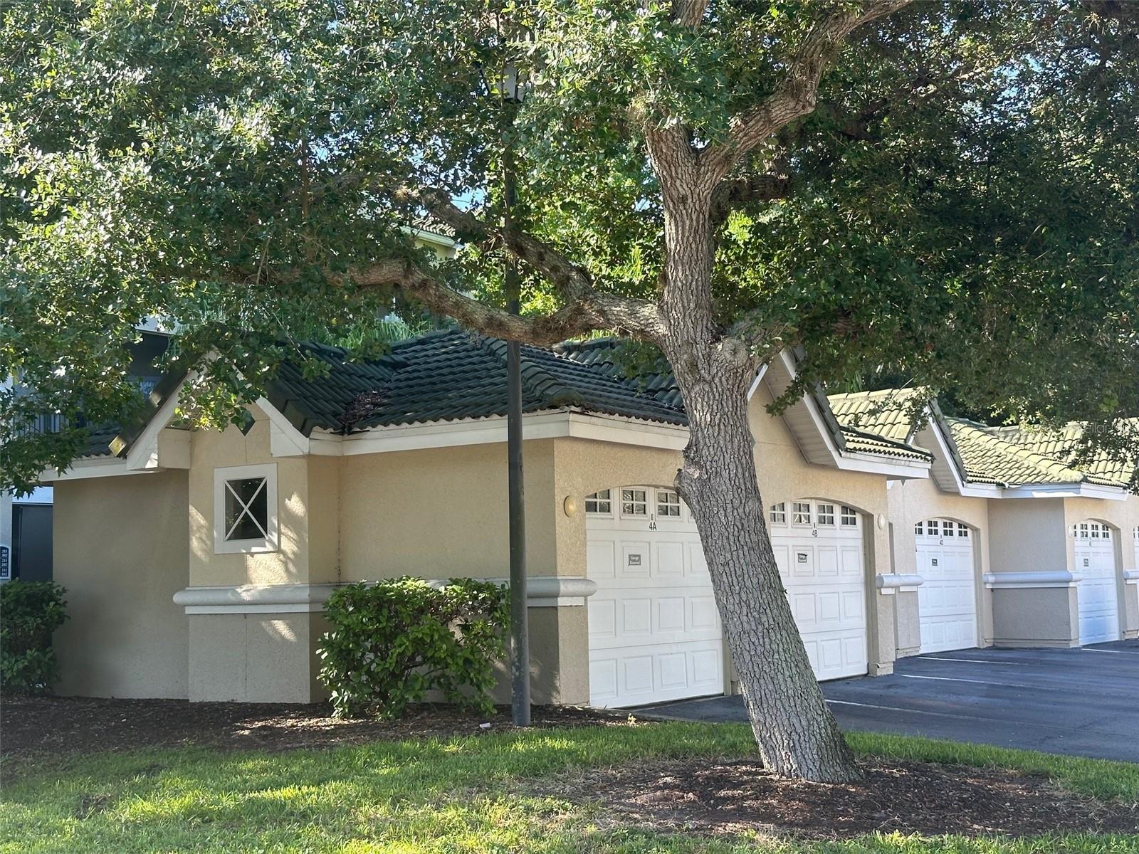 5146 Northridge Rd #201 Property Photo 40