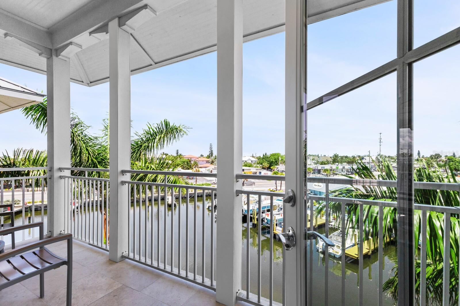 5325 Marina Dr #233 Property Photo 11