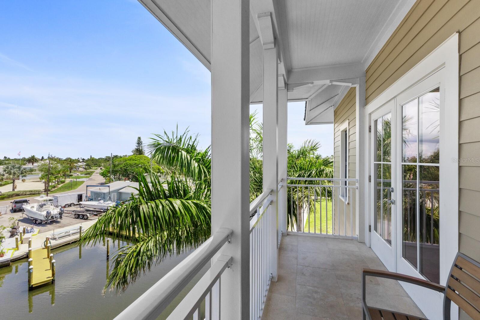 5325 Marina Dr #233 Property Photo 13