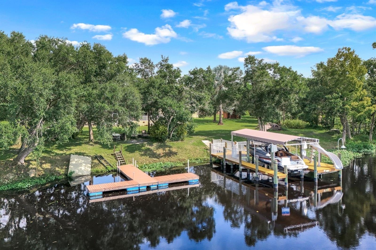 16990 River Boat Bnd Property Photo 3