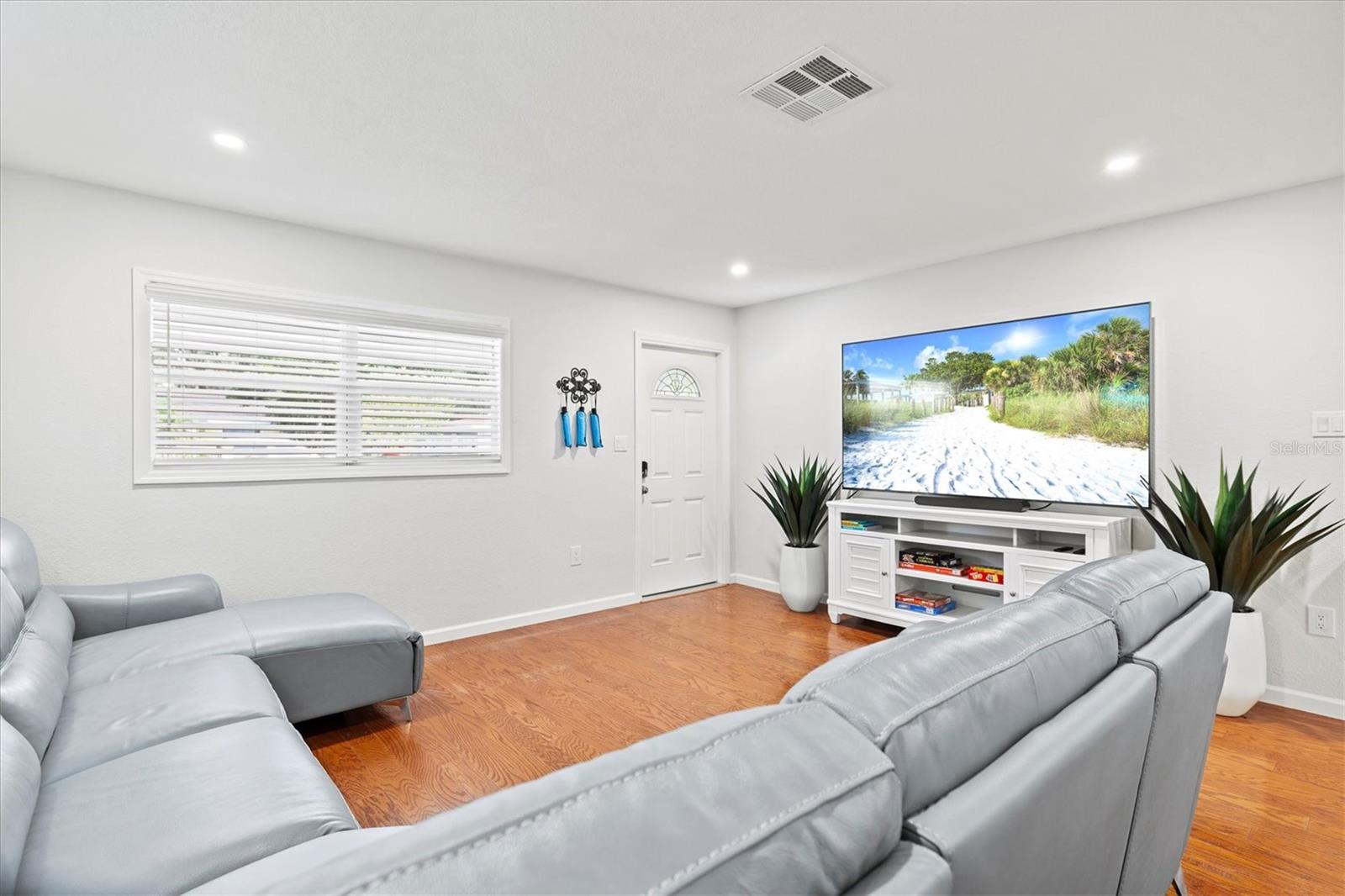 A4615270 Property Photo 8