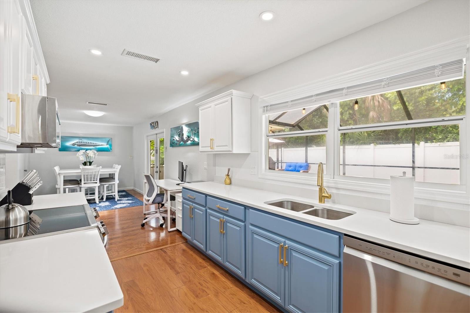 A4615270 Property Photo 15