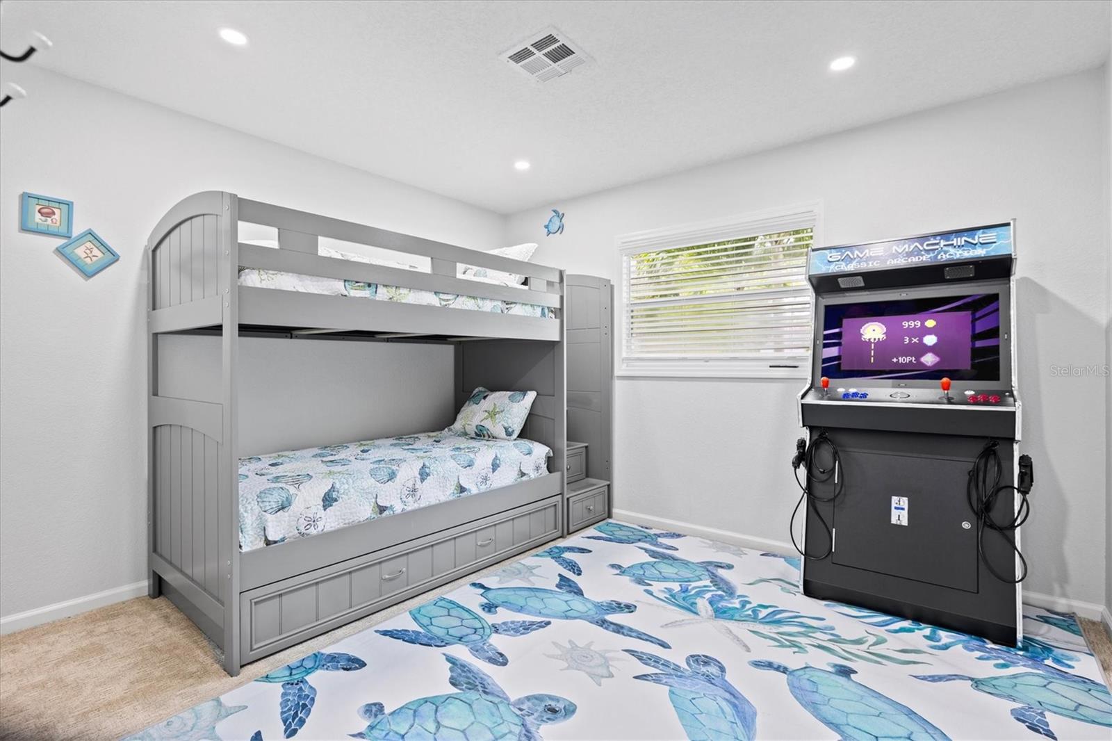 A4615270 Property Photo 24
