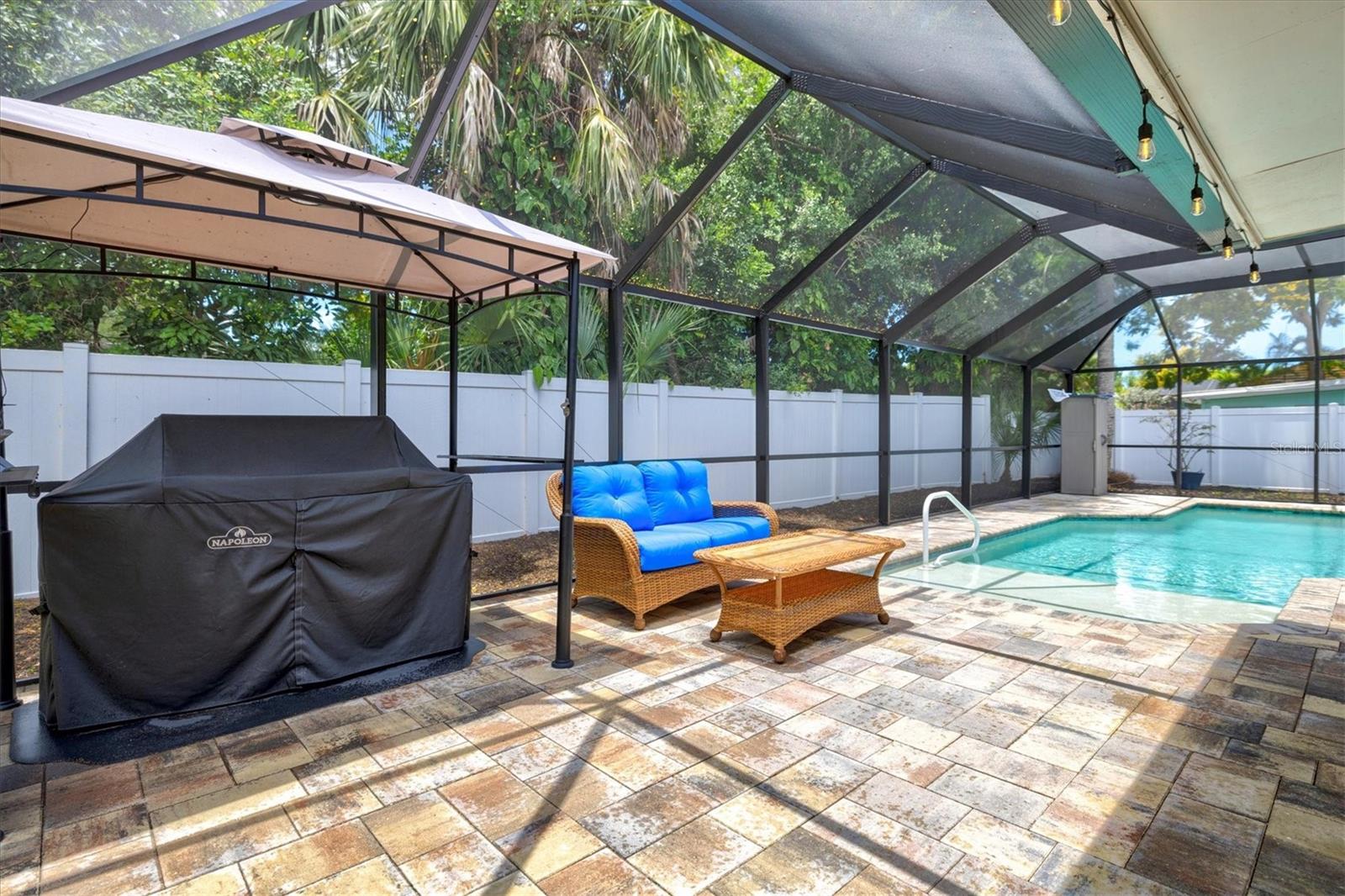 A4615270 Property Photo 38