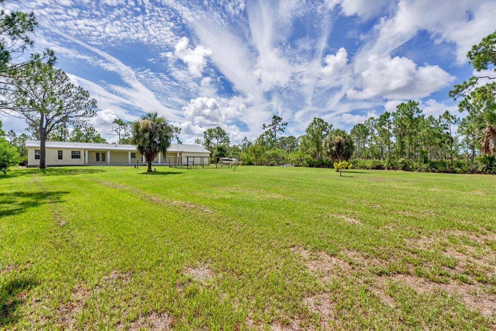 3125 Pickett St Property Photo 35