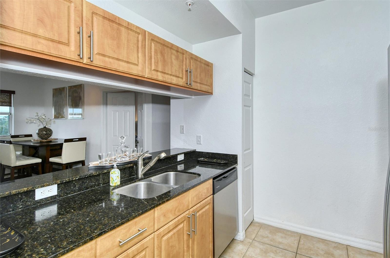 1064 N Tamiami Trl #1627 Property Photo 13
