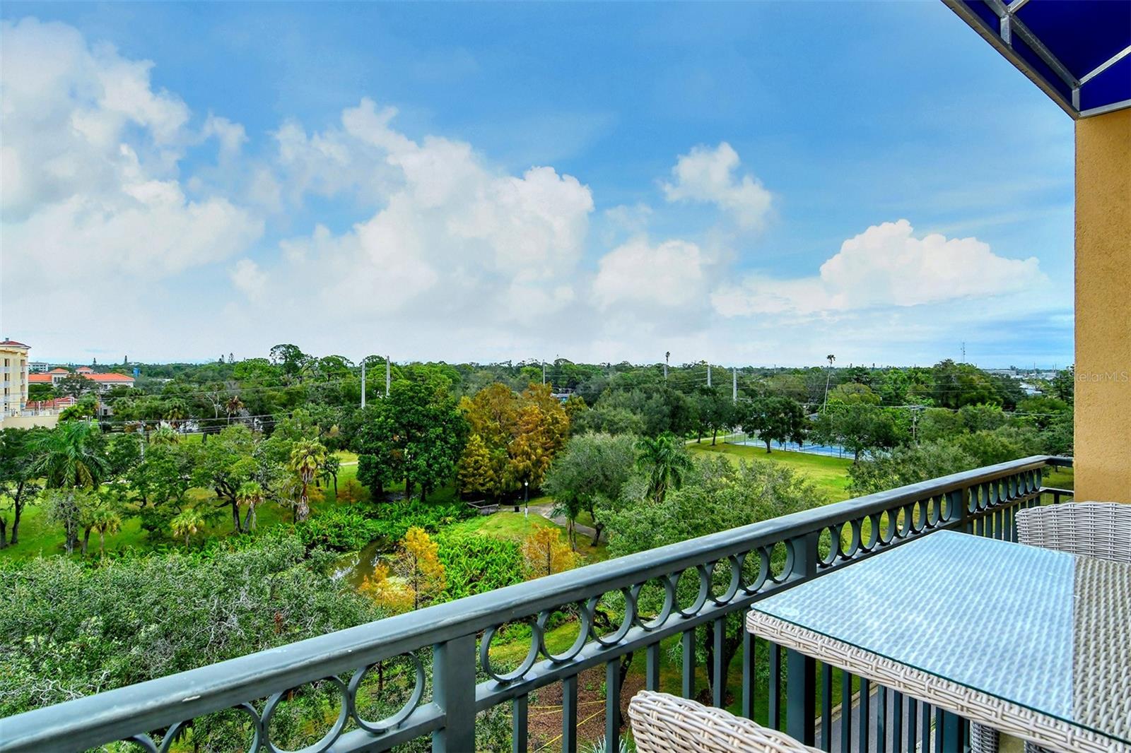 1064 N Tamiami Trl #1627 Property Photo 20