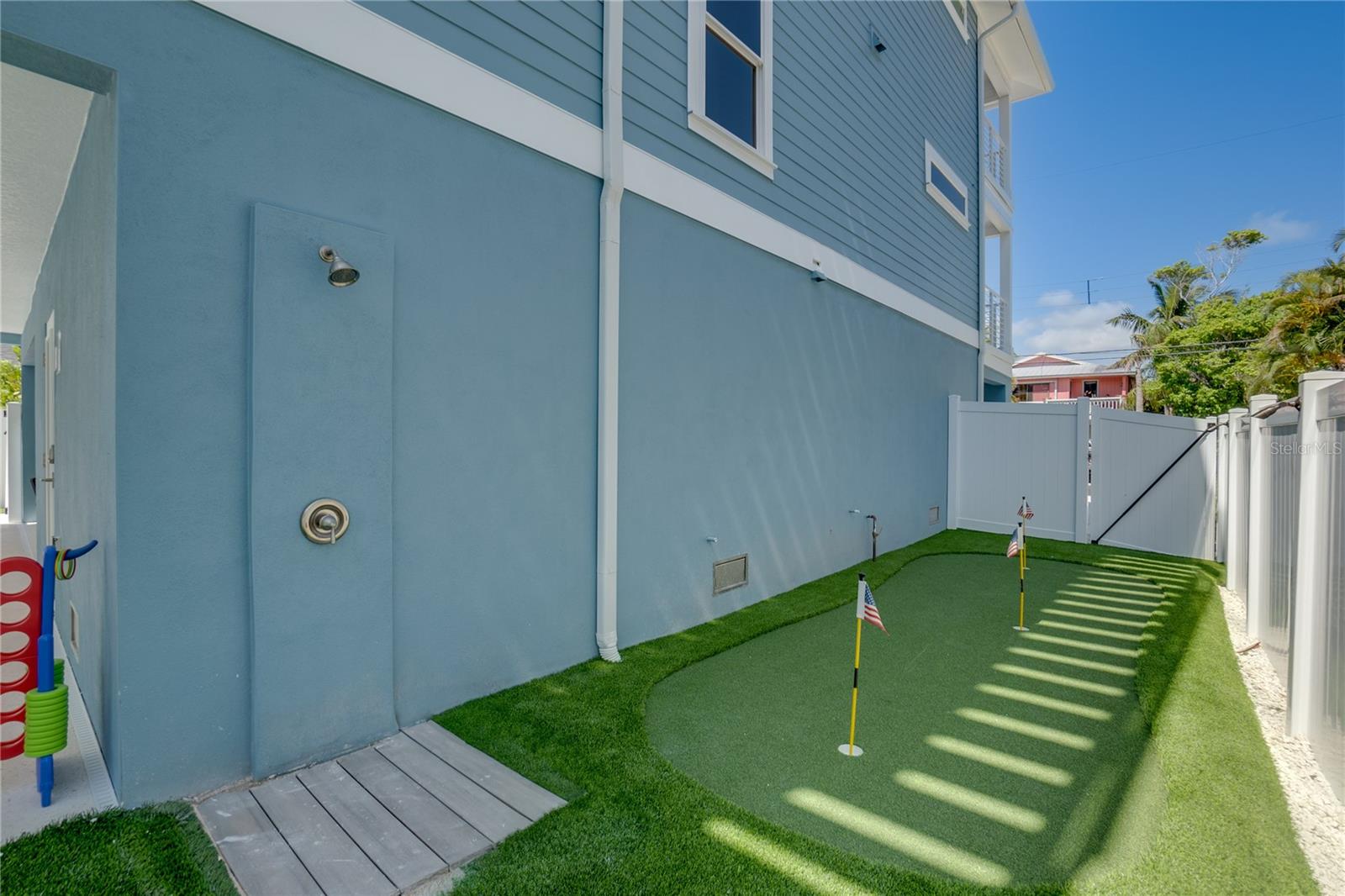 2102 Avenue B Property Photo 60