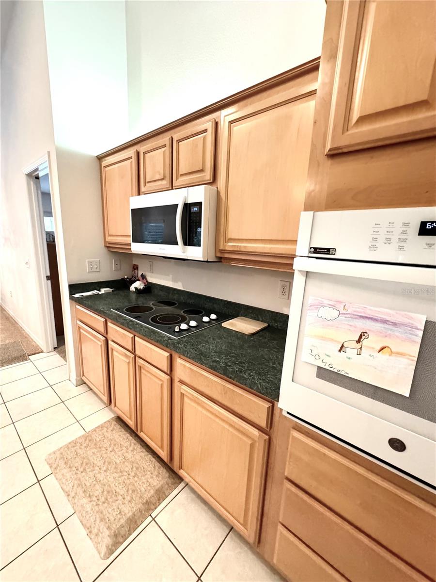 623 147th St E Property Photo 13